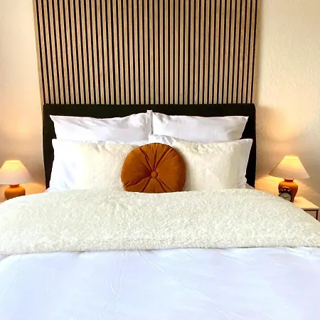 Bright 2br Family-friendly -basf - Free Parking - Super Fast Wifi ルートウィヒスハーフェン・アム・ライン