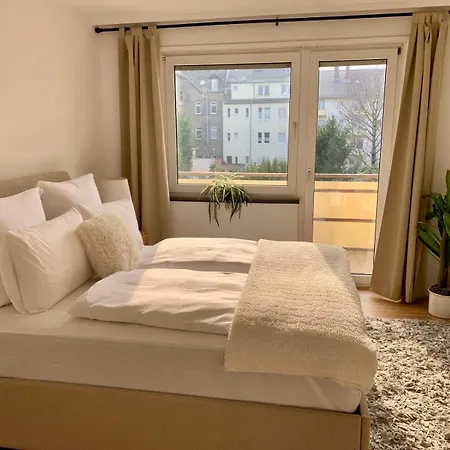 Bright 2br Family-friendly -basf - Free Parking - Super Fast Wifi