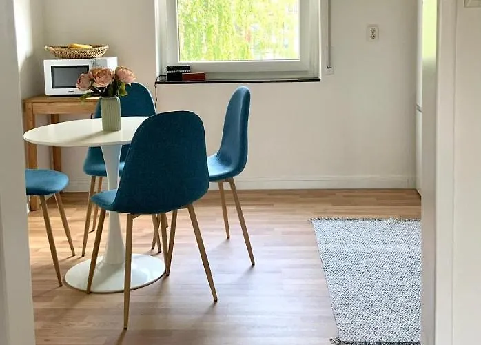 Bright 2br Family-friendly -basf - Free Parking - Super Fast Wifi Lejlighed *