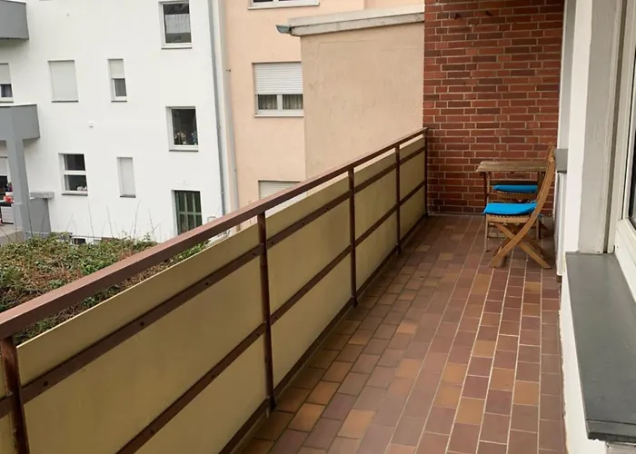 Bright 2br Family-friendly -basf - Free Parking - Super Fast Wifi *