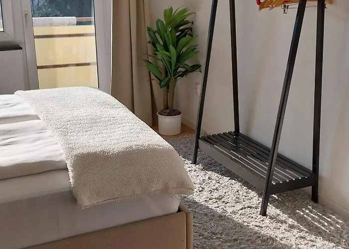 Bright 2br Family-friendly -basf - Free Parking - Super Fast Wifi *