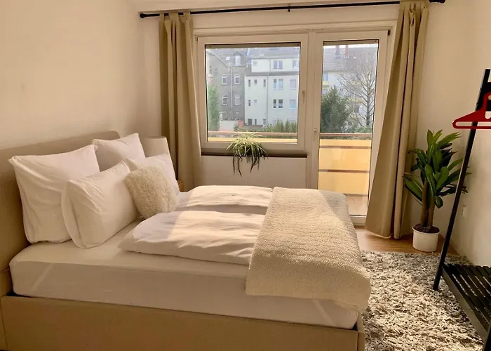 Bright 2br Family-friendly -basf - Free Parking - Super Fast Wifi